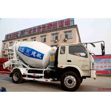 混凝土攪拌運(yùn)輸車4立方，液壓驅(qū)動(dòng)、風(fēng)冷式散熱器